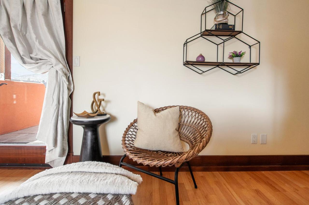 Casa Grande Inn & Suites Penticton Ngoại thất bức ảnh