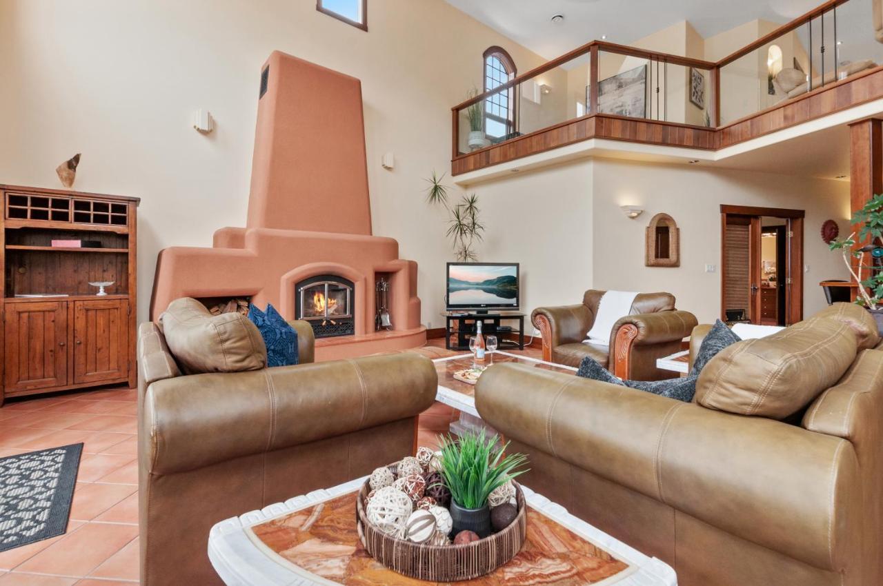 Casa Grande Inn & Suites Penticton Ngoại thất bức ảnh