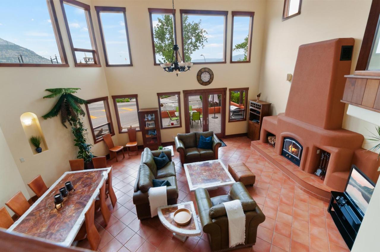 Casa Grande Inn & Suites Penticton Ngoại thất bức ảnh