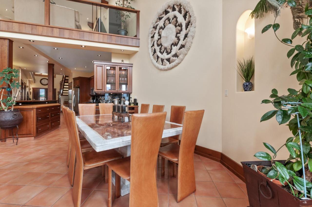 Casa Grande Inn & Suites Penticton Ngoại thất bức ảnh