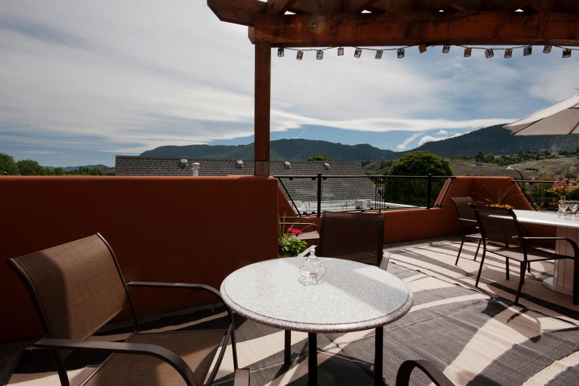 Casa Grande Inn & Suites Penticton Ngoại thất bức ảnh