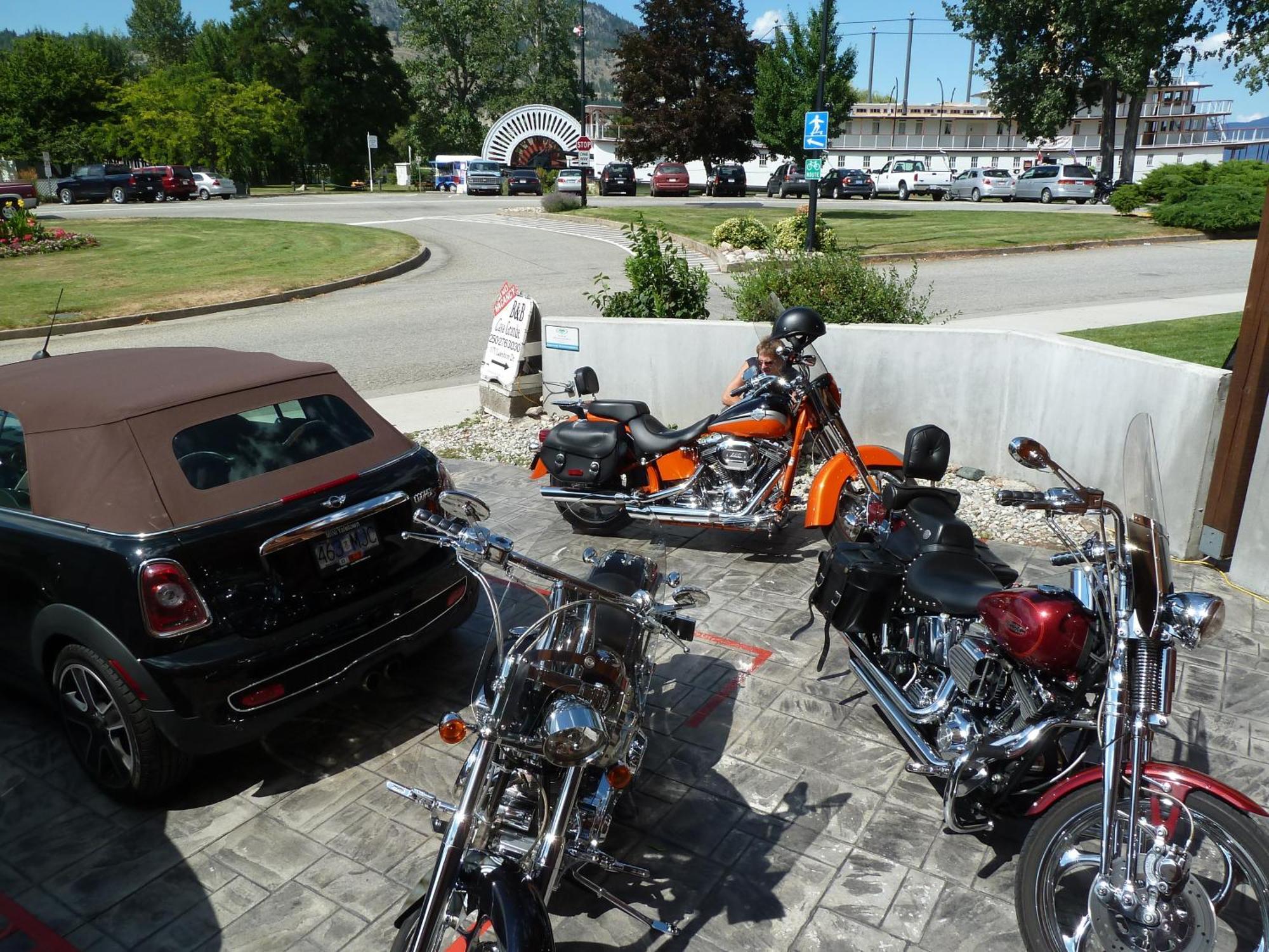 Casa Grande Inn & Suites Penticton Ngoại thất bức ảnh